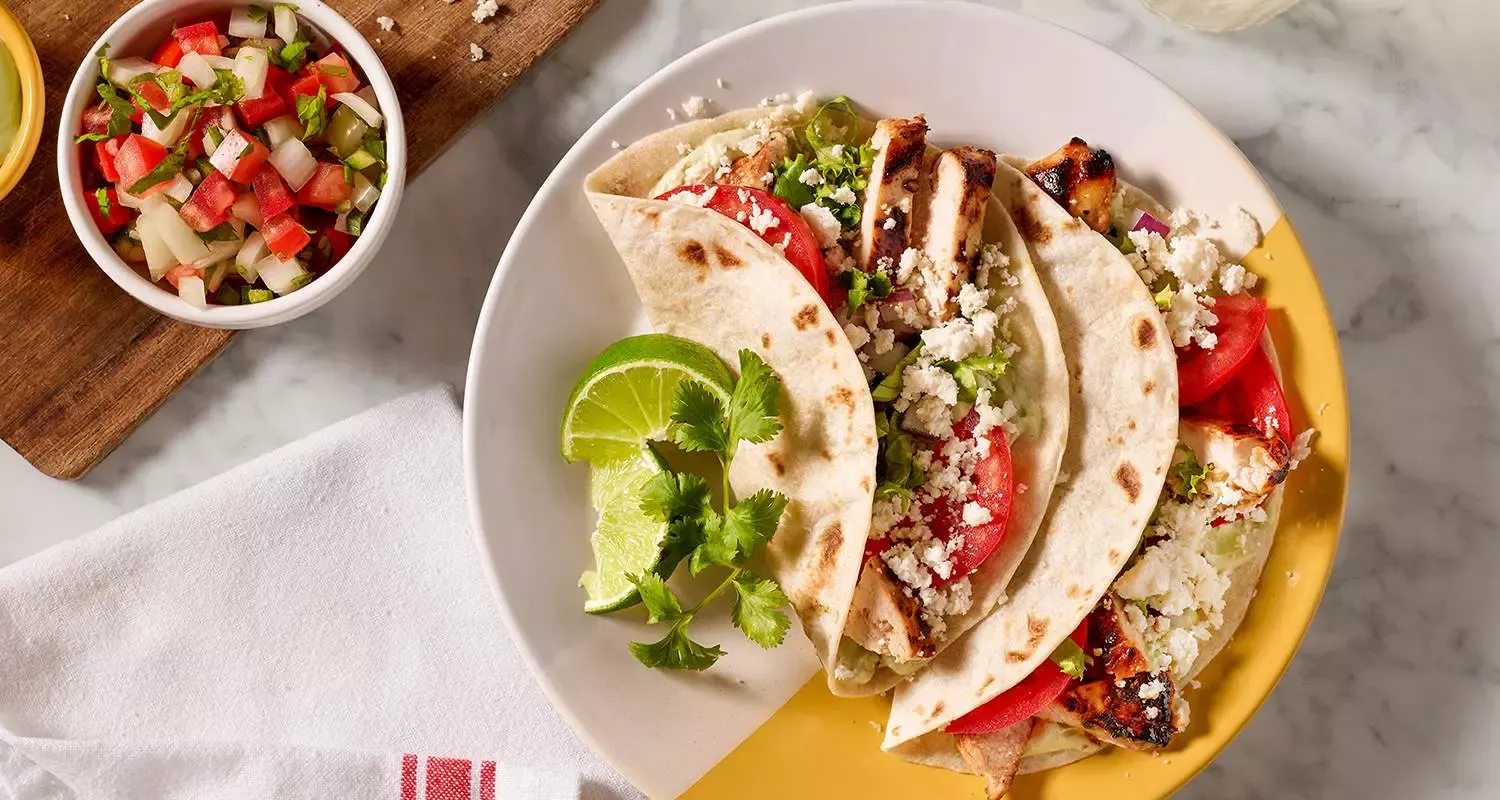 Tacos de Pollo Marinado en Lima