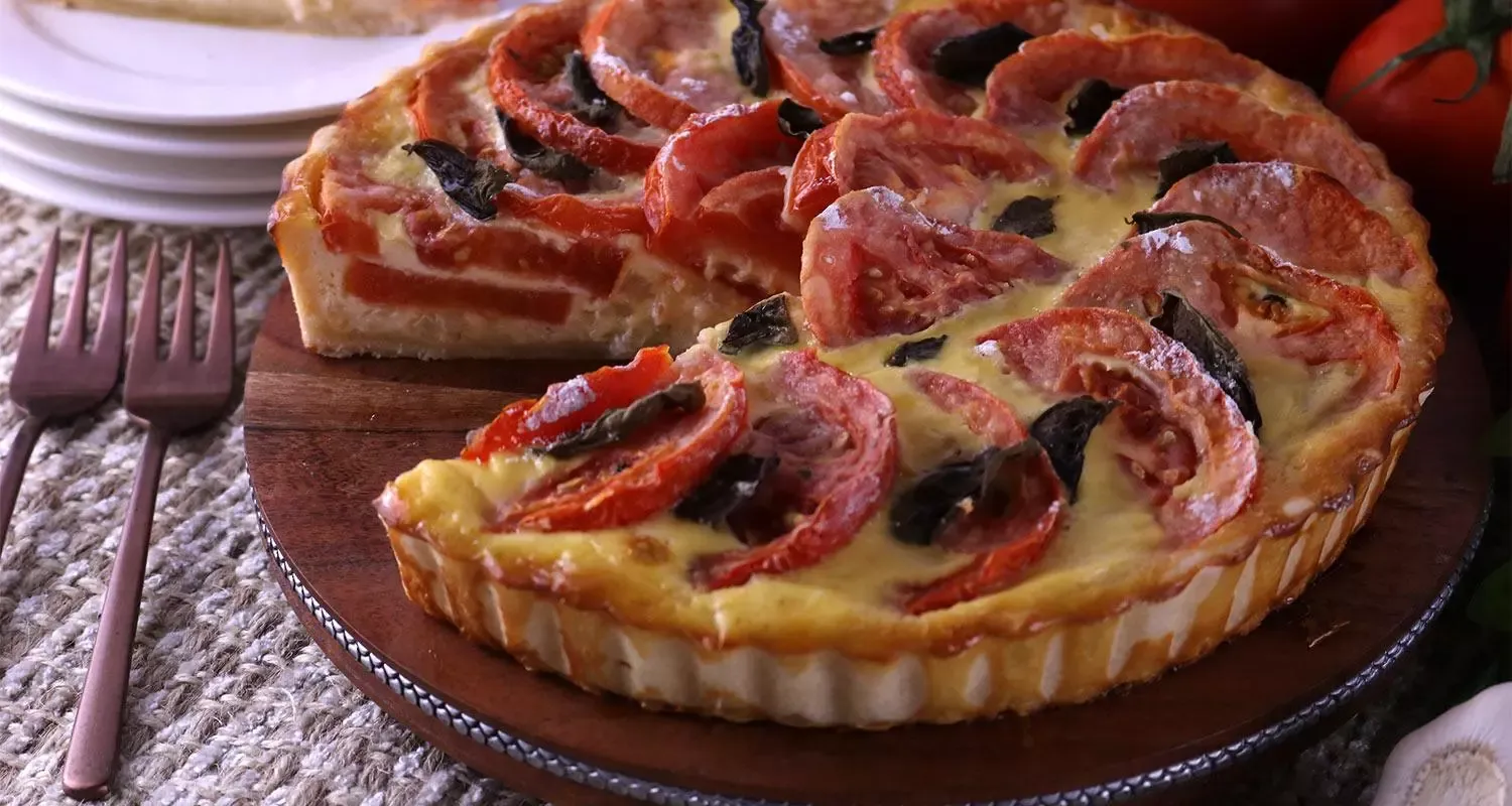 Tarta de Tomates y Albahaca